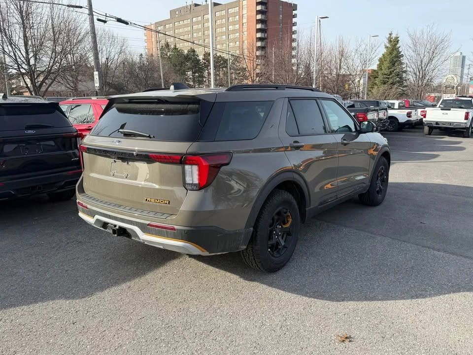 2026 Ford Explorer 6th Gen - Image 3 of 8