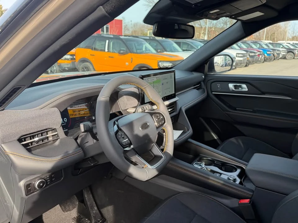 2026 Ford Explorer 6th Gen - Image 6 of 8