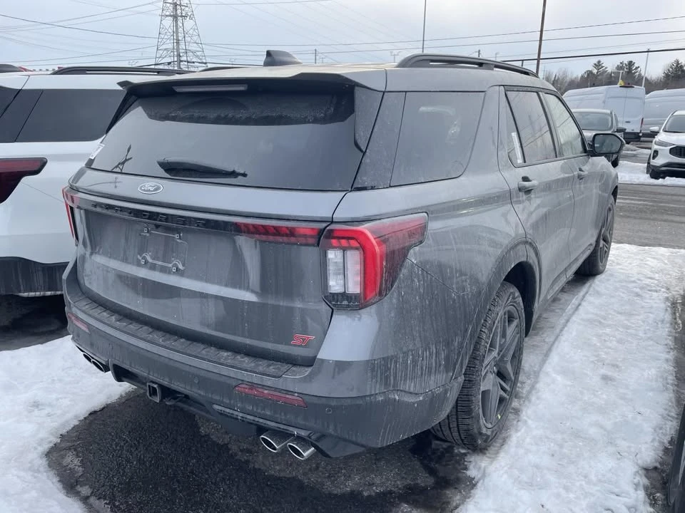2026 Ford Explorer 6th Gen - Image 4 of 9