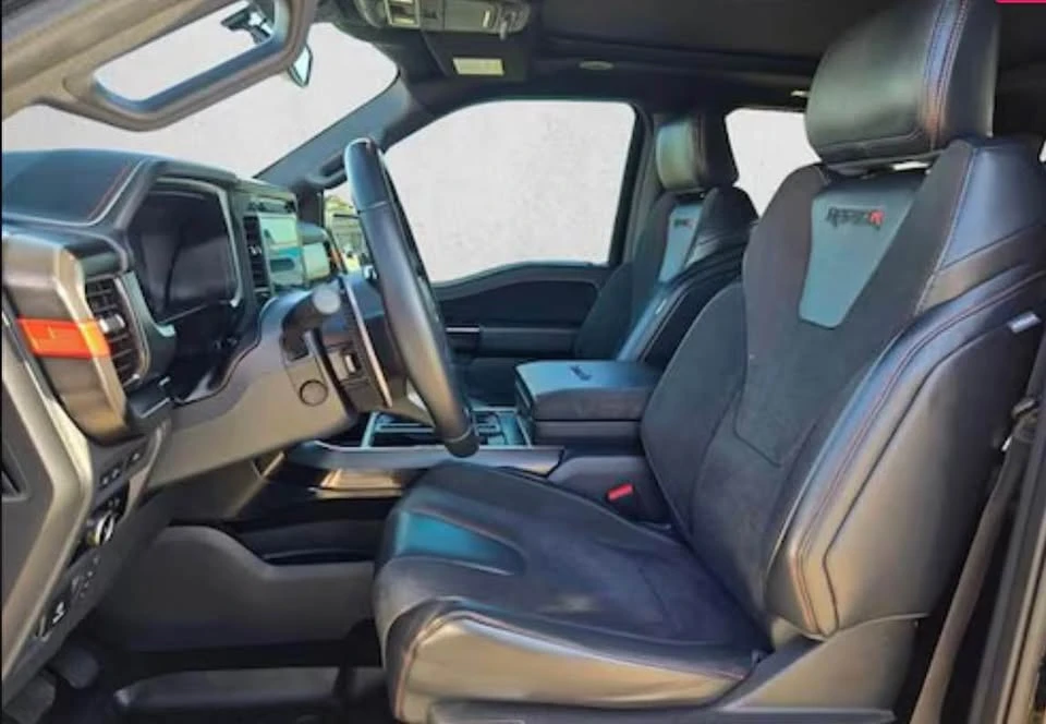 2026 Ford Explorer 6th Gen - Image 3 of 8