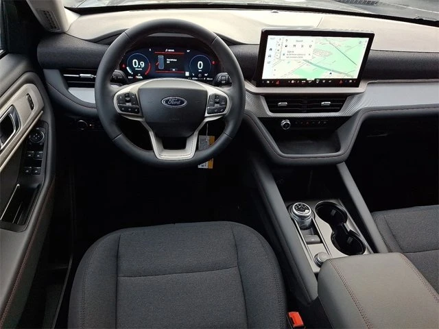 2026 Ford Explorer 6th Gen - Image 9 of 17