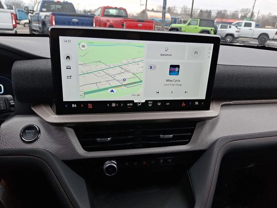 2026 Ford Explorer 6th Gen - Image 13 of 20