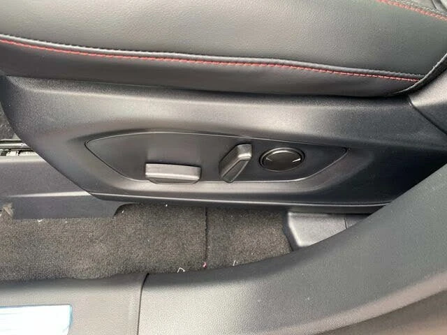 2026 Ford Explorer 6th Gen - Image 14 of 20