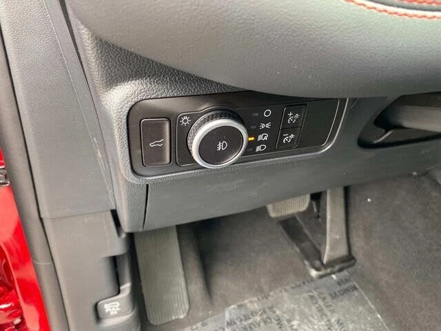 2026 Ford Explorer 6th Gen - Image 15 of 20