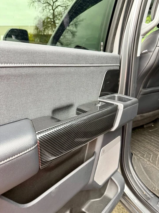 2026 Ford Super Duty 5th Gen - Image 15 of 17