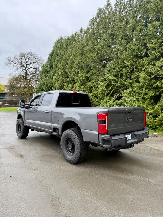 2026 Ford Super Duty 5th Gen - Image 4 of 17