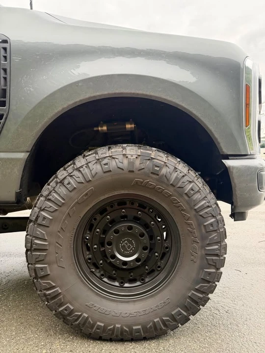 2026 Ford Super Duty 5th Gen - Image 10 of 17