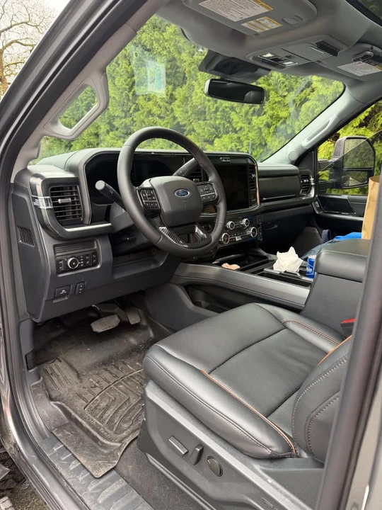 2026 Ford Super Duty 5th Gen - Image 16 of 17