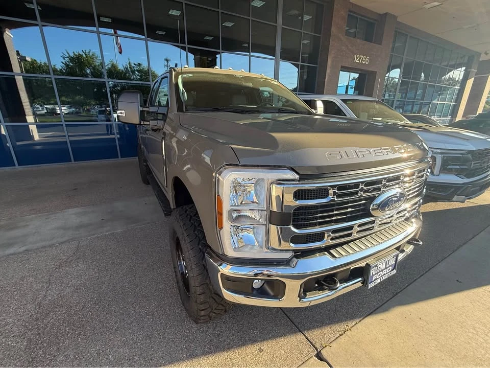 2026 Ford Super Duty 5th Gen - Image 2 of 6