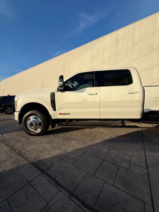 2026 Ford Super Duty 5th Gen - Image 2 of 8