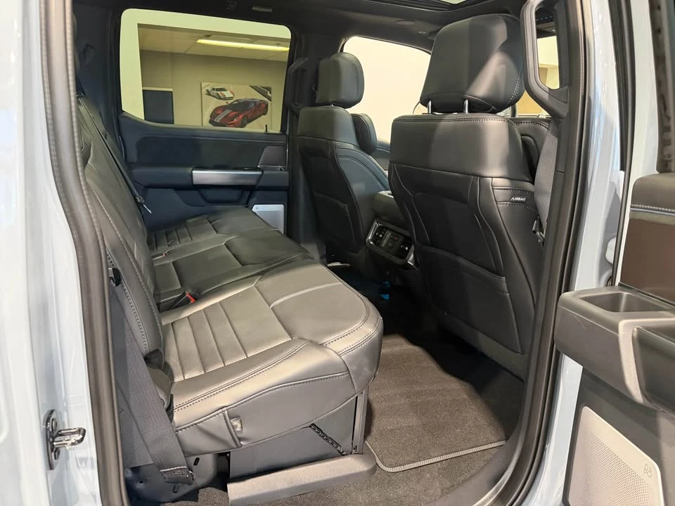 2026 Ford Super Duty 5th Gen - Image 14 of 17