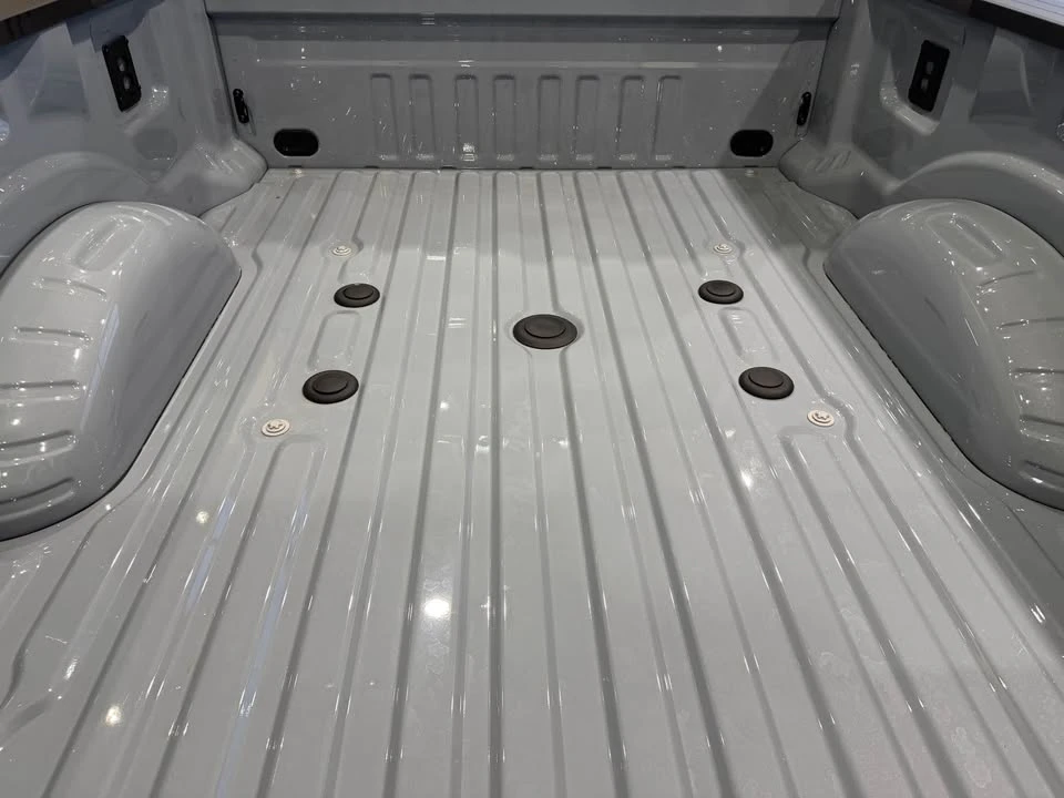 2026 Ford Super Duty 5th Gen - Image 6 of 17