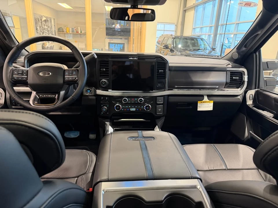 2026 Ford Super Duty 5th Gen - Image 13 of 17