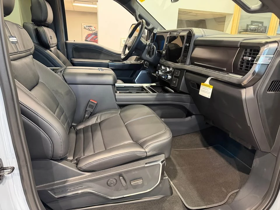 2026 Ford Super Duty 5th Gen - Image 16 of 17