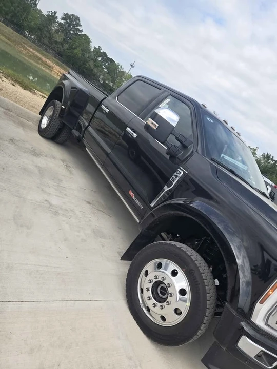 2026 Ford Super Duty 5th Gen - Image 2 of 10