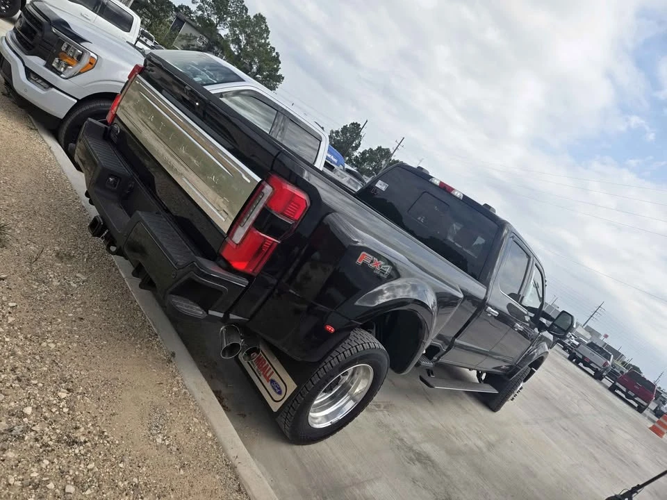 2026 Ford Super Duty 5th Gen - Image 3 of 10