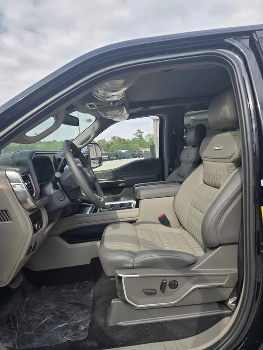 2026 Ford Super Duty 5th Gen - Image 4 of 10