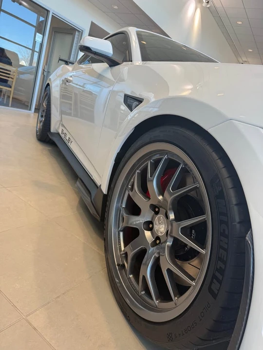 2026 Ford GT - Image 2 of 7