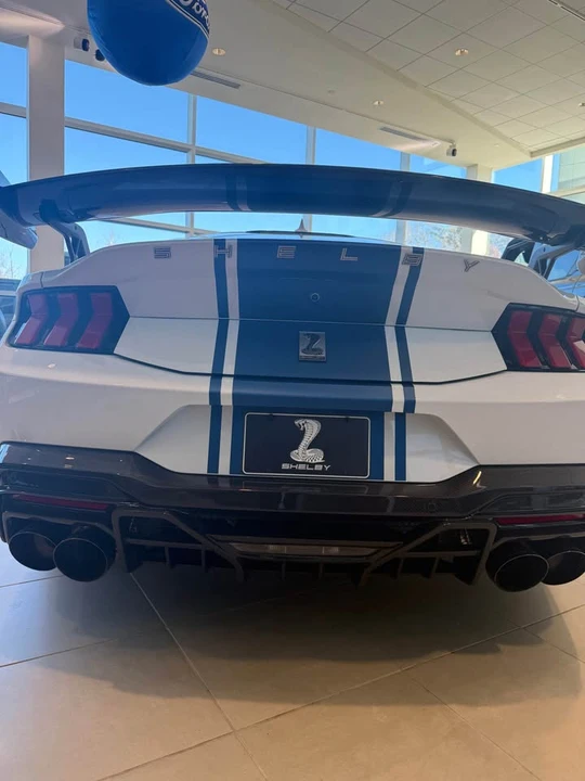 2026 Ford GT - Image 4 of 7