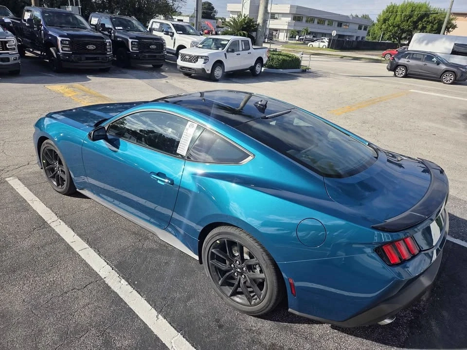 2026 Ford S650 Mustang - Image 5 of 6