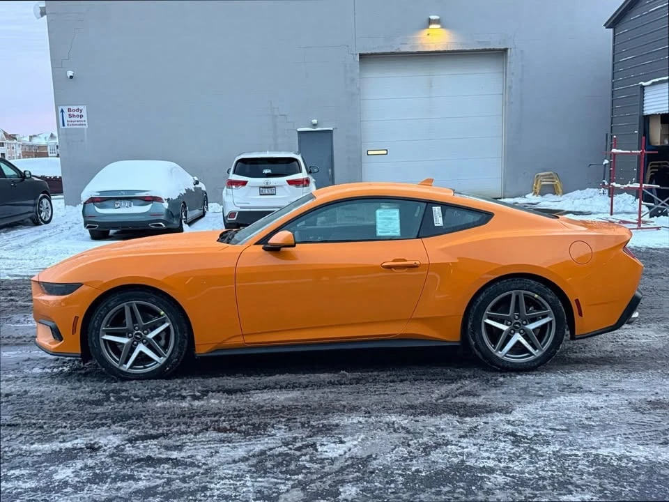 2026 Ford S650 Mustang - Image 2 of 14