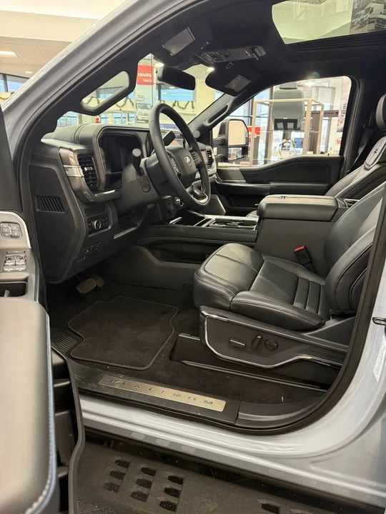 2026 Ford Super Duty 5th Gen - Image 7 of 13