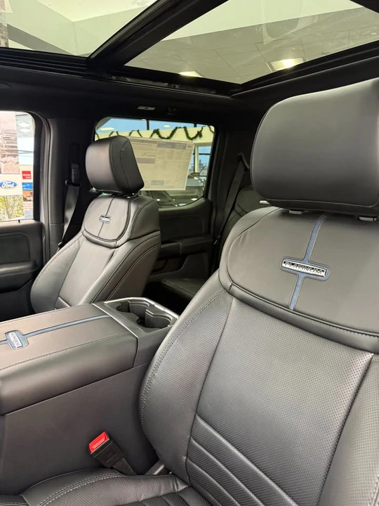 2026 Ford Super Duty 5th Gen - Image 9 of 13