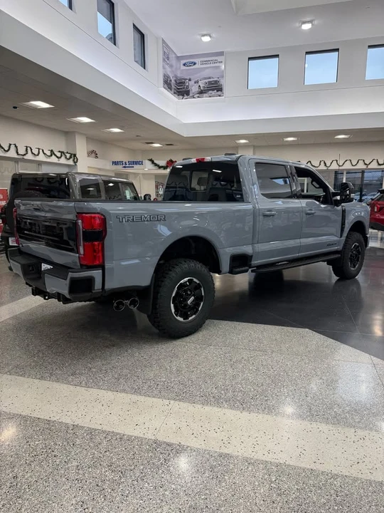 2026 Ford Super Duty 5th Gen - Image 4 of 13