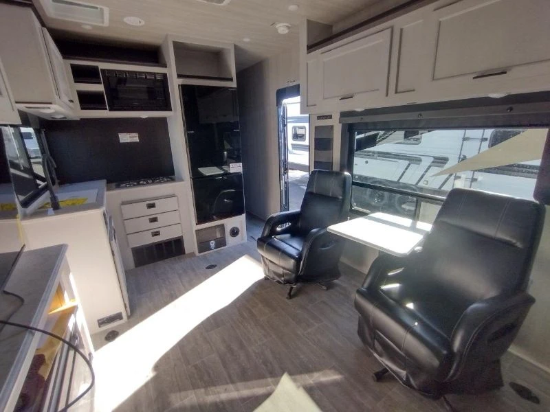 2026 Genesis - Image 8 of 18