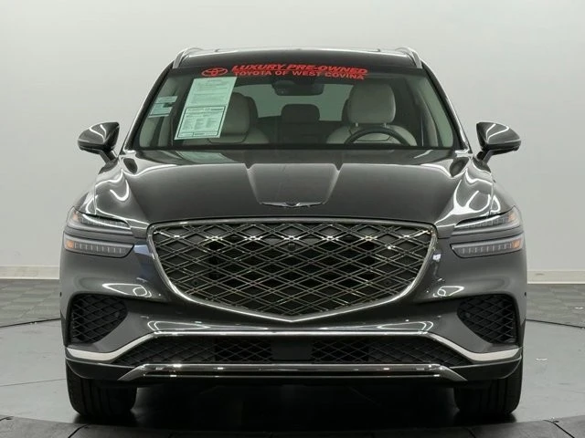 2026 Genesis GV70 - Image 3 of 21