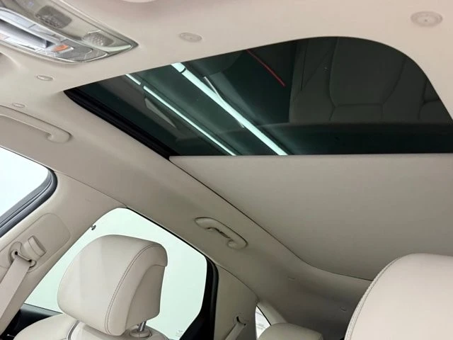 2026 Genesis GV70 - Image 21 of 21
