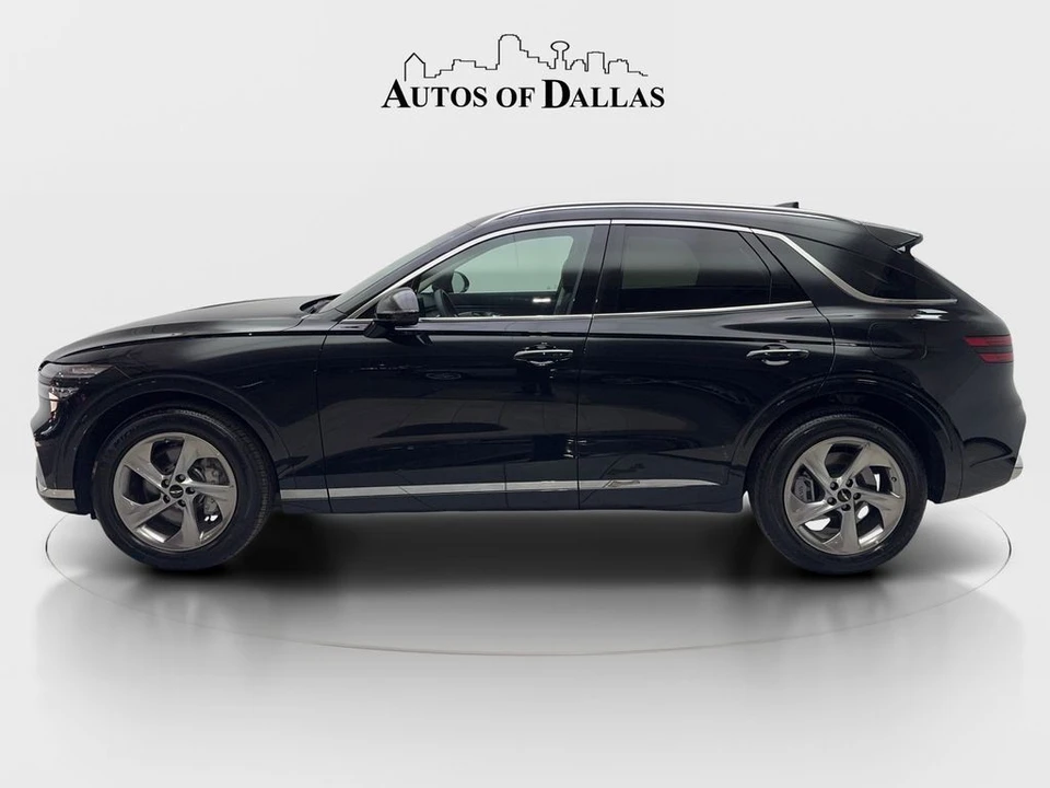 2026 Genesis GV70 - Image 5 of 21