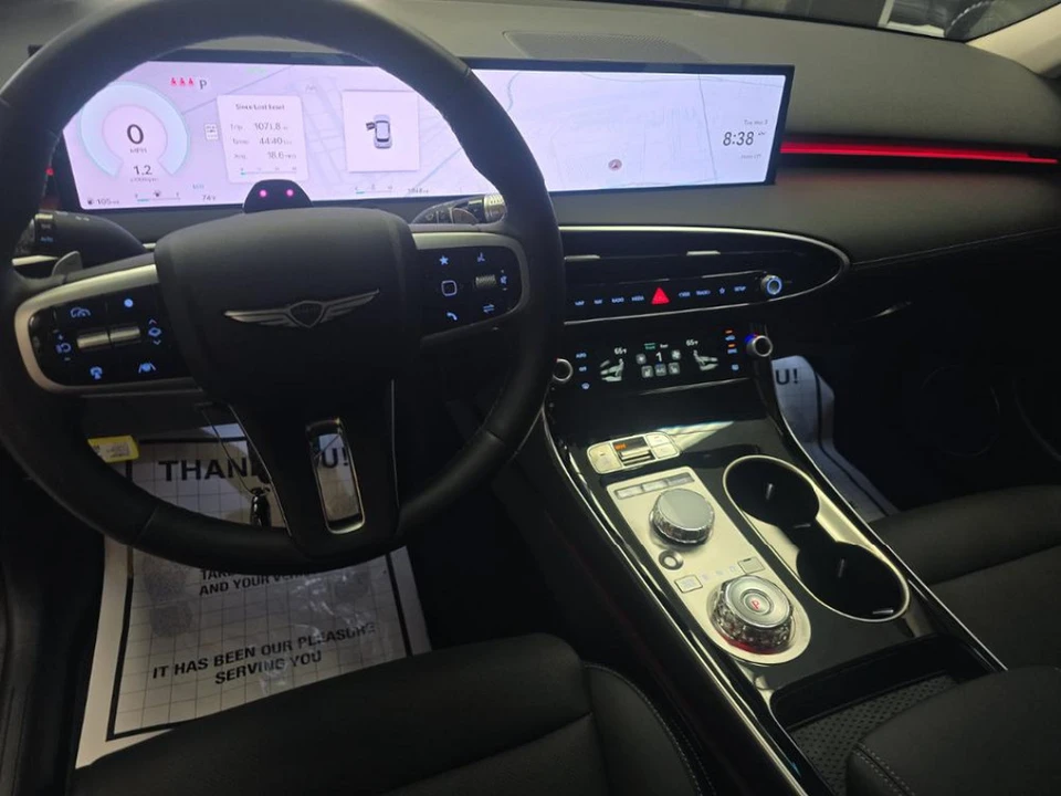 2026 Genesis GV70 - Image 6 of 10