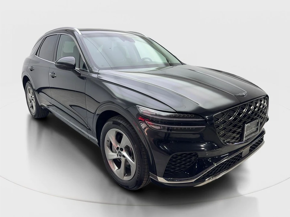 2026 Genesis GV70 - Image 4 of 21