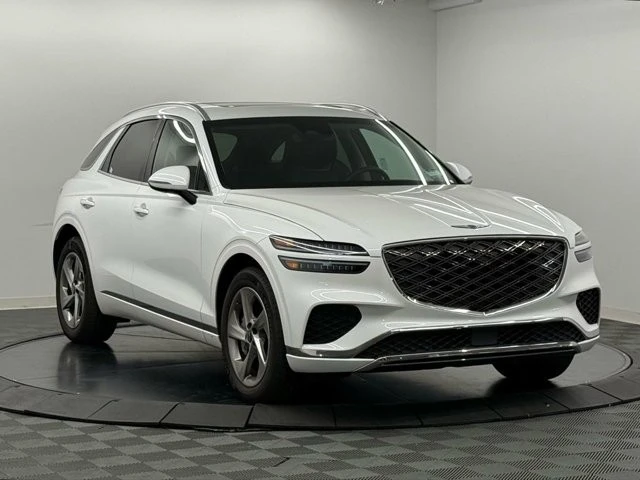 2026 Genesis GV70 - Image 15 of 21