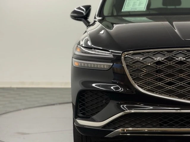 2026 Genesis GV70 - Image 9 of 21