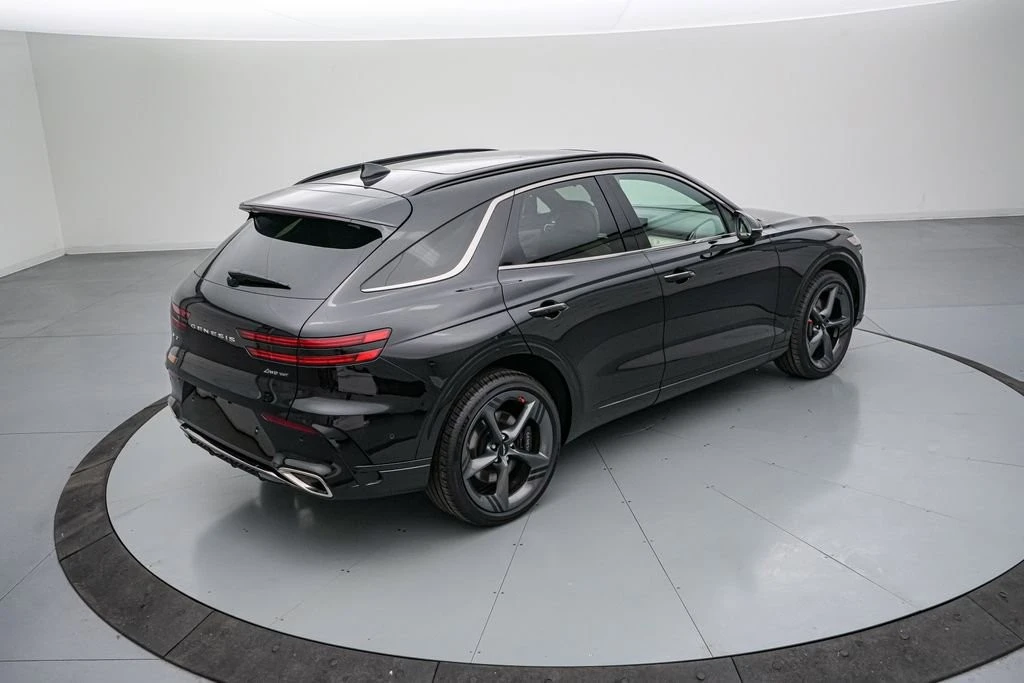 2026 Genesis GV70 - Image 5 of 21