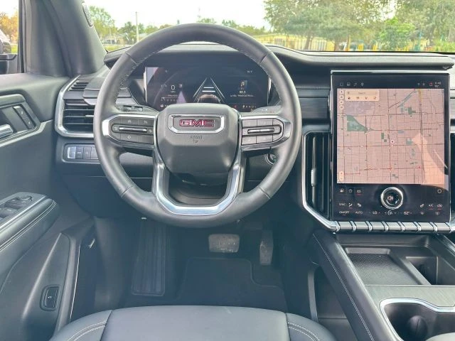 2026 GMC Acadia - Image 12 of 21
