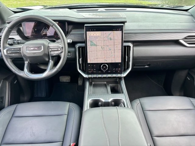 2026 GMC Acadia - Image 11 of 21