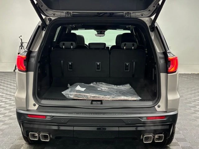 2026 GMC Acadia - Image 11 of 12