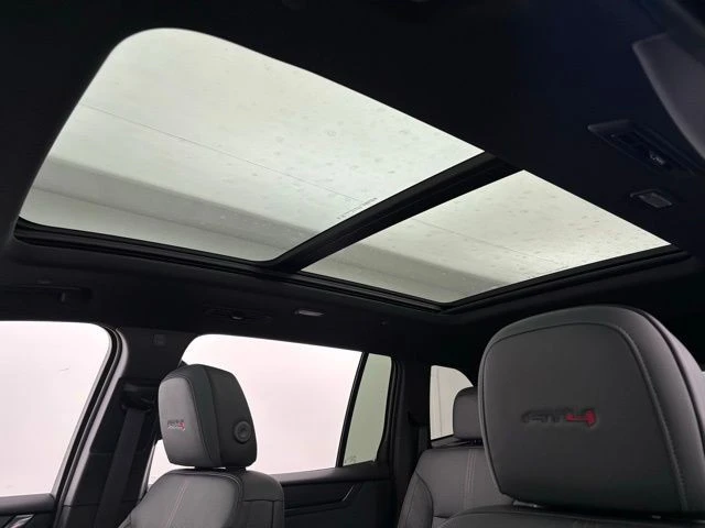 2026 GMC Acadia - Image 4 of 12