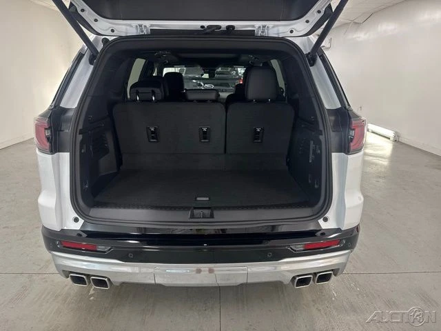 2026 GMC Acadia - Image 7 of 17