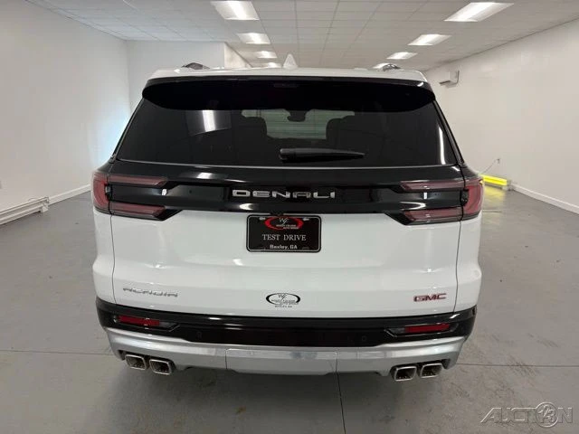 2026 GMC Acadia - Image 7 of 21