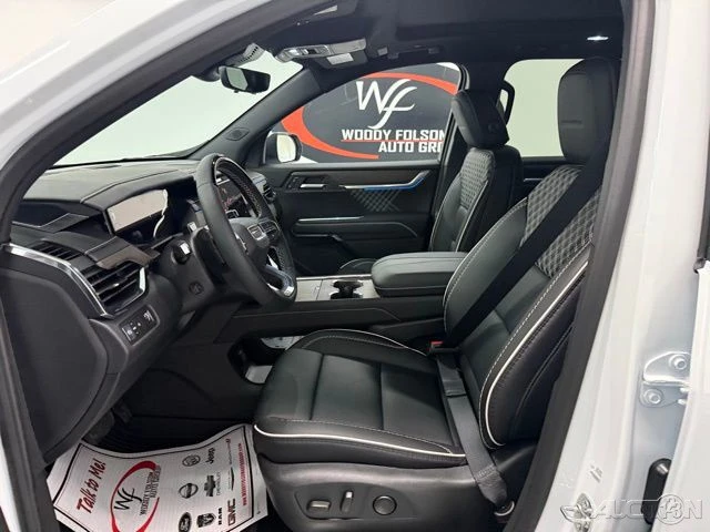 2026 GMC Acadia - Image 11 of 21
