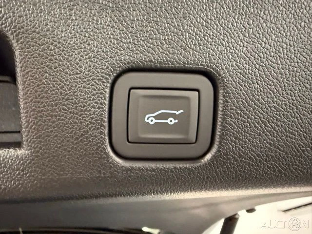 2026 GMC Acadia - Image 9 of 21
