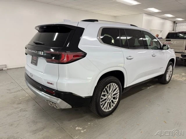 2026 GMC Acadia - Image 6 of 21