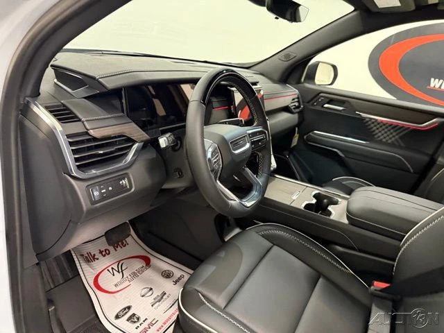 2026 GMC Acadia - Image 13 of 21