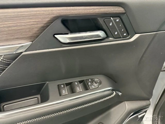 2026 GMC Acadia - Image 15 of 21
