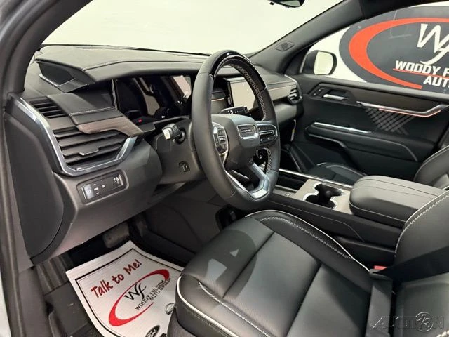 2026 GMC Acadia - Image 13 of 21