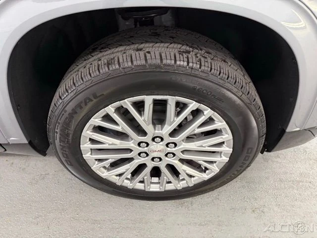 2026 GMC Acadia - Image 4 of 21